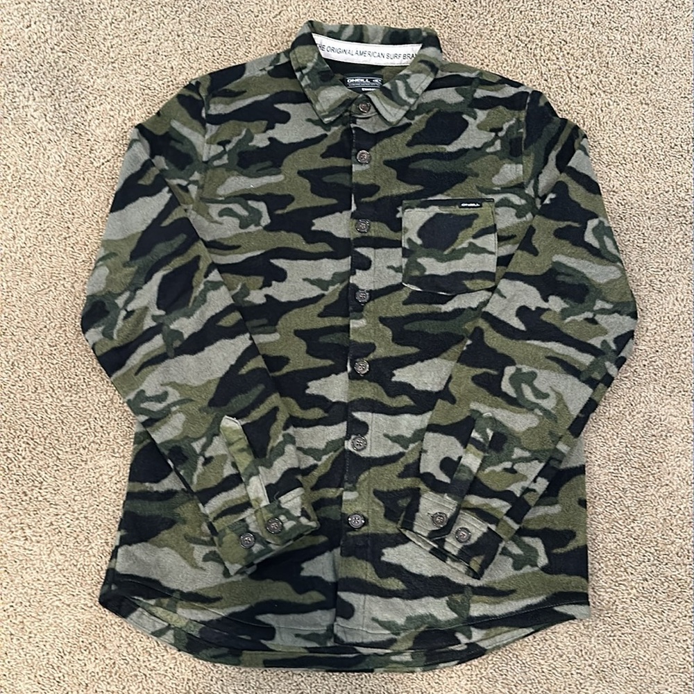 New O’Neill Super Fleece Boys Long Sleeve Button Down Camouflage size Large